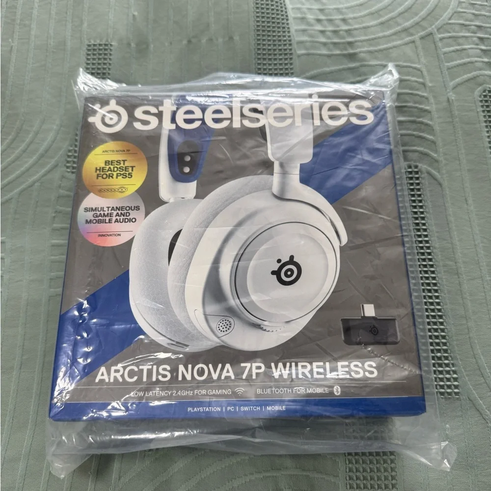 SteelSeries Arctis Nova 7P Wireless Headset
